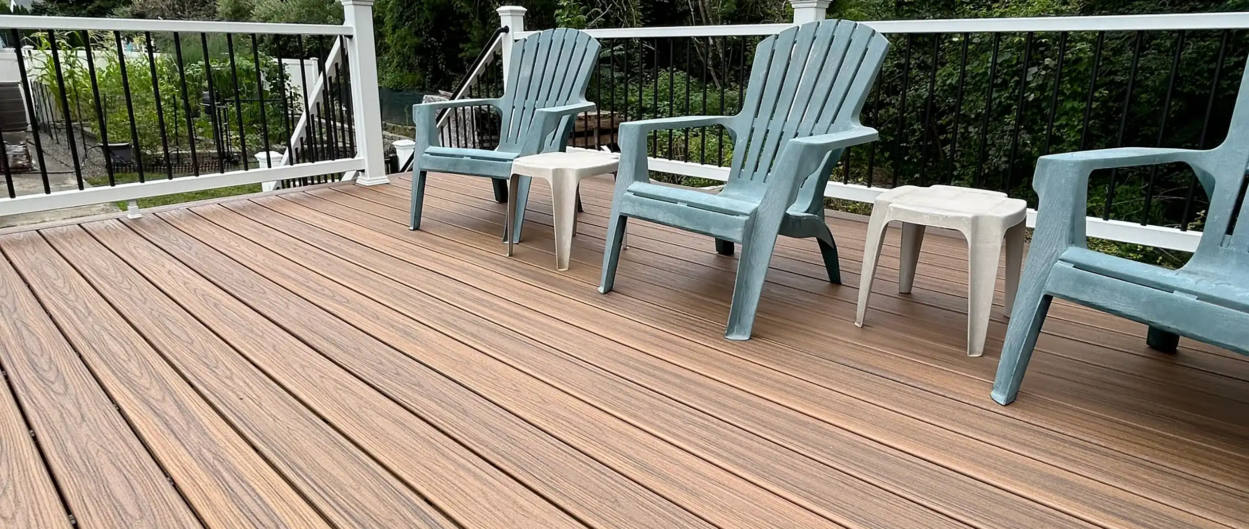 Commercial Deck Builder in New England, MA | Deck It