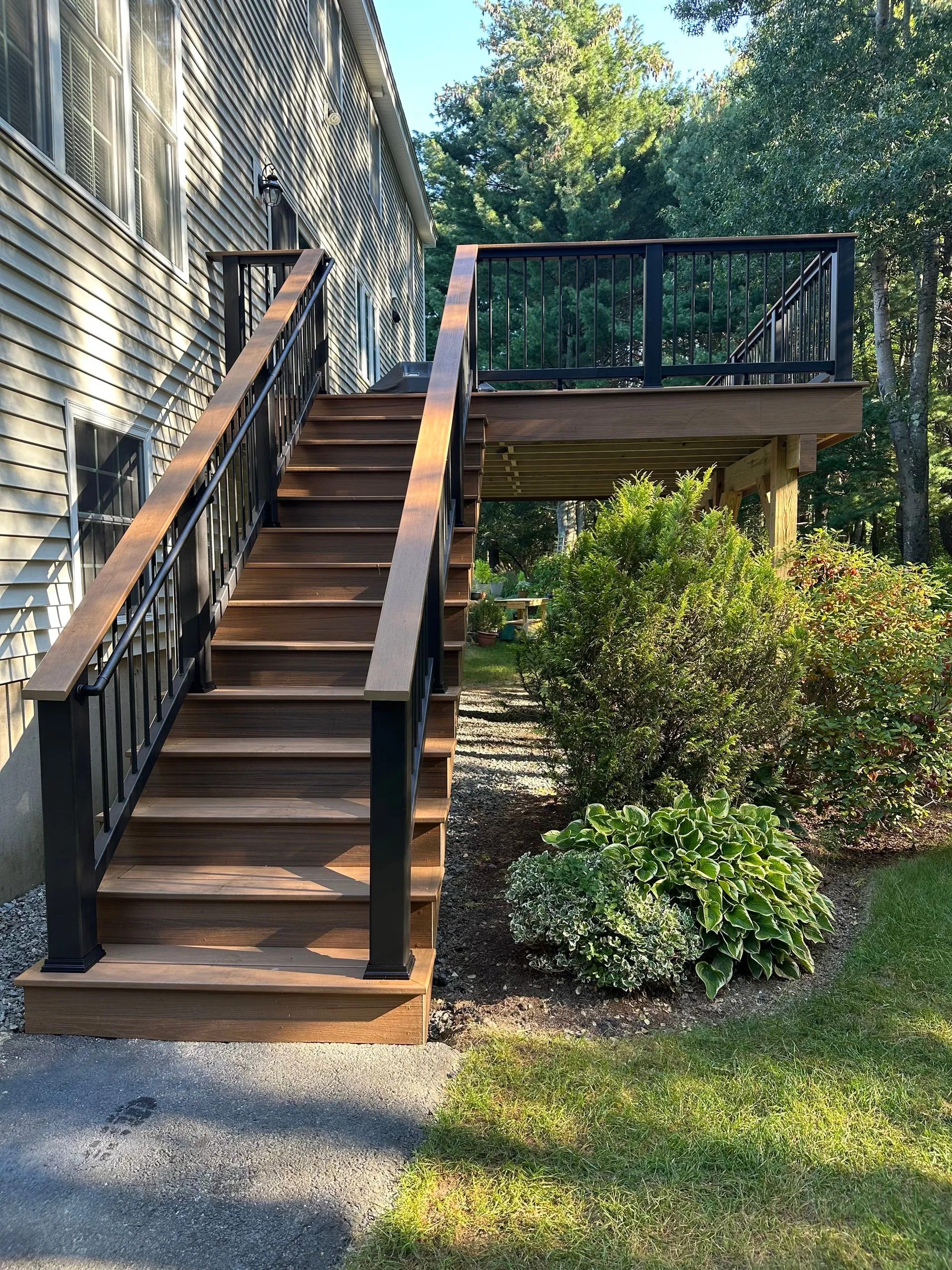 Custom Deck Builder in Boxford, MA | Essex County | Deck It
