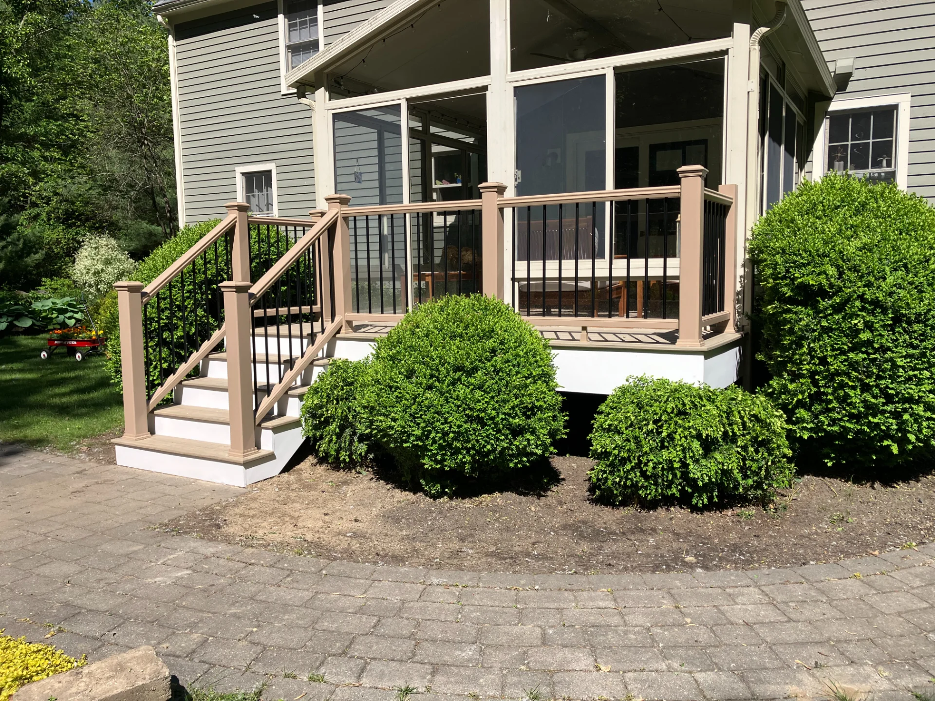 What Is a Screened In Porch and Why Install One?​
