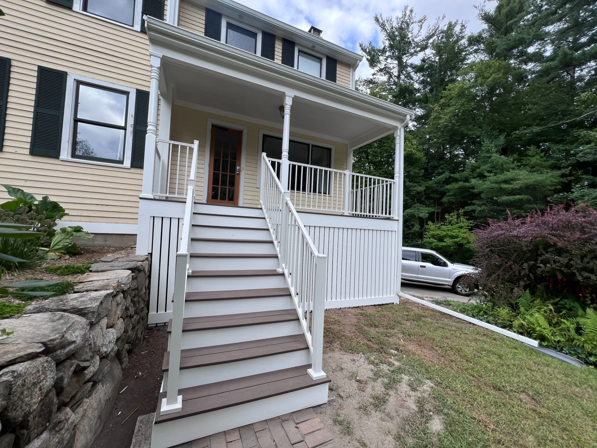 Why Choose Deck It For Your Porch Installation?​